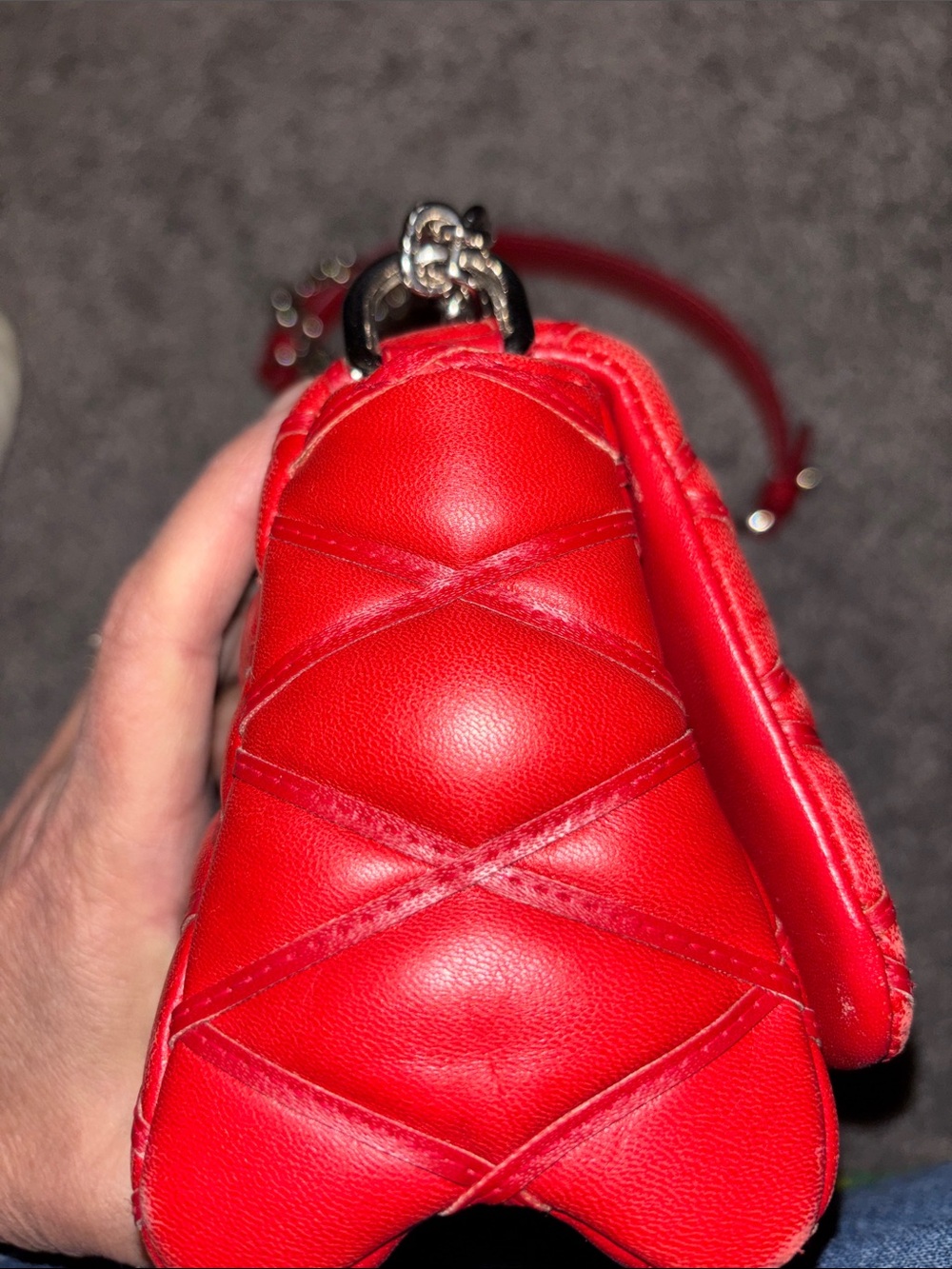 Louis Vuitton Red Quilted Shoulder Bag with Chain Strap - Picture 4 of 10
